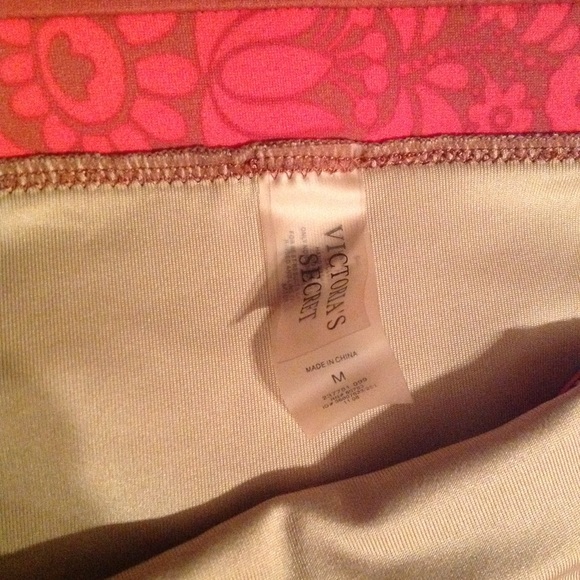 Host Pick/ Victoria Secret Bikini Set M! - Picture 5 of 5